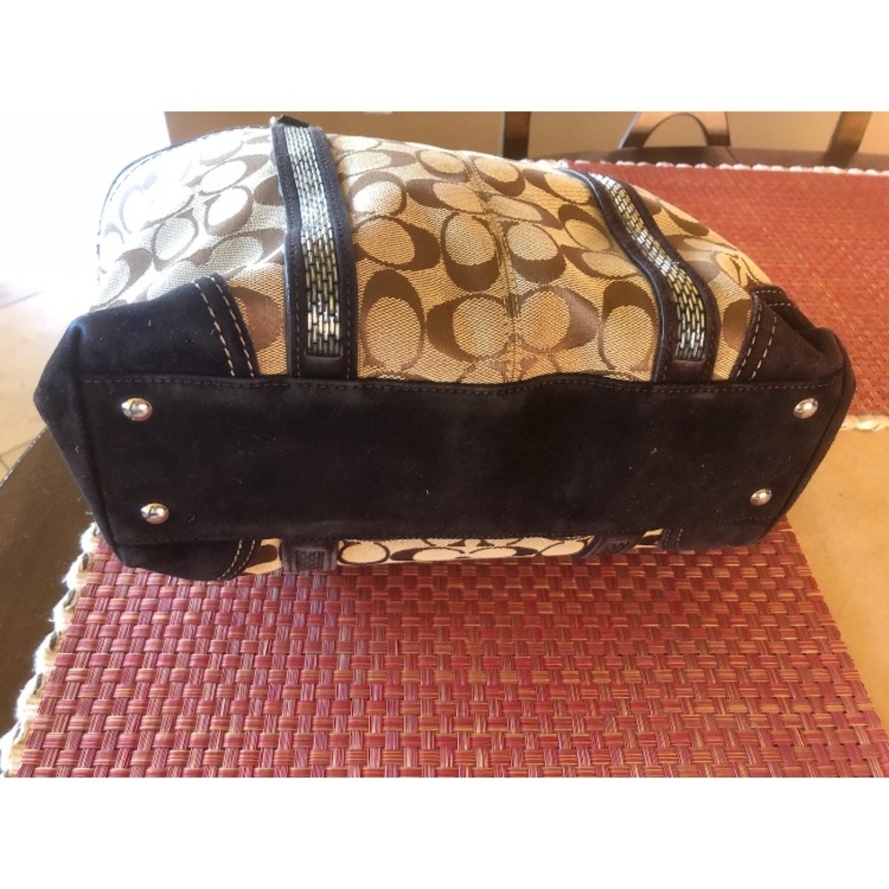 Coach Signature Jacquard Tote with beads - Picture 5 of 6